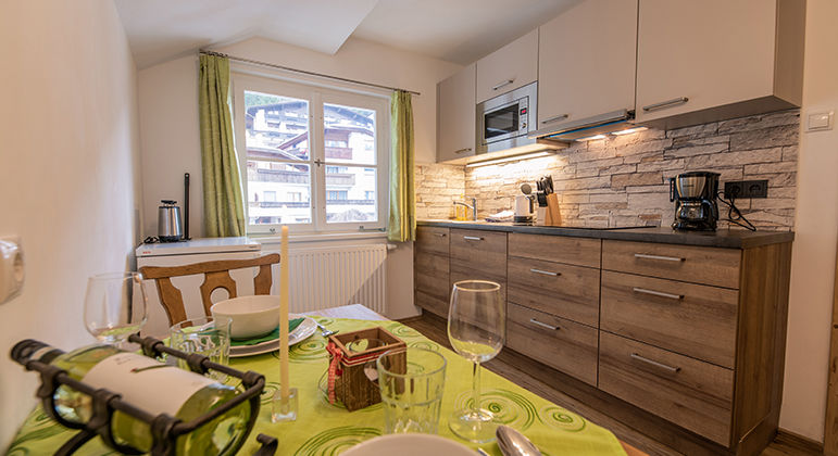 APARTMENT ADLERHORST